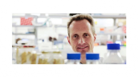 “La oncología personalizada es el camino a seguir” – Dr.García Foncillas
